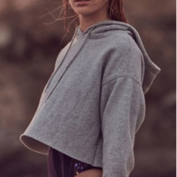 WOMENS GRAY CROPPED SWEATSHIRT - Picture 3 of 4
